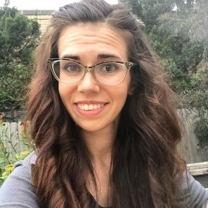 Meet your Posher, Caty